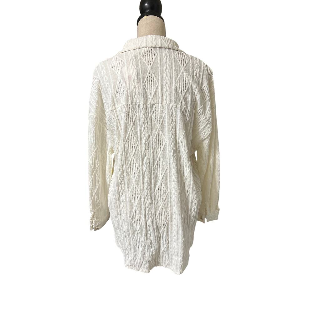 Liwisi Cream Textured Button Down Blouse – Size M – NWT - Picture 3 of 8